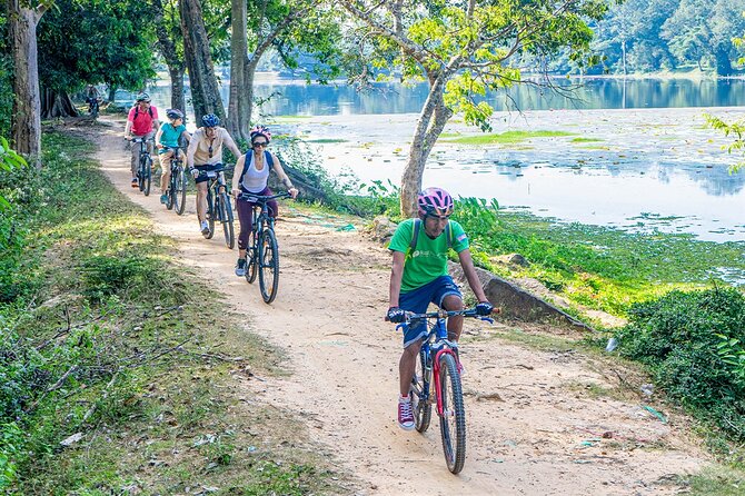 Cycle the Angkor Backroads with lunch / E-Bike or Tuk Tuk - Starting at 8:00 am in Siem Reap
