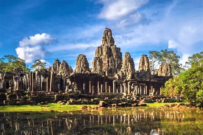 Discover Cambodia 8 Days from Siem Reap to Koh Trong -Phnom Penh - The road to Kratie and the slower rhythm of Koh Trong