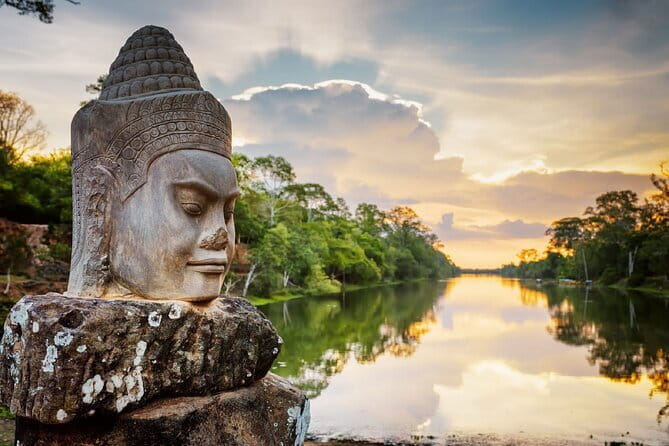 Exclusive Angkor temples and Small group temples tours - Starting at Angkor Thom’s South Gate