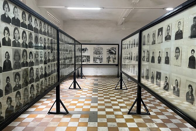 Expert Private Guided Tour and learn about the Khmer Rouge’s - Why this private tour works in Phnom Penh