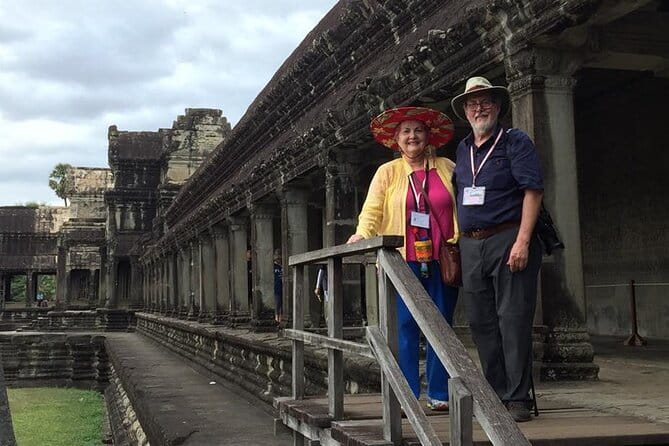 Explore the real Siem Reap Cambodia with a local guide - Lotus Farms and Sunset Beer