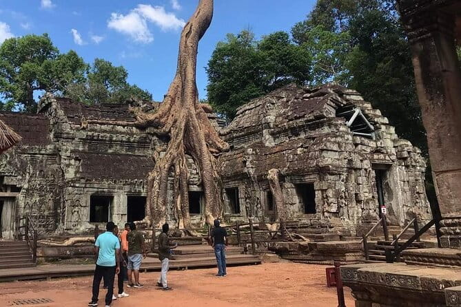 Exploring Angkor Wat Surise Angkor Thom Bayon TaPromh Small Group - Entering Angkor Thom through the South Gate