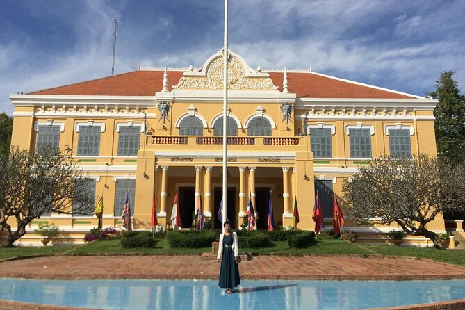 Exploring Battambang History (Walking Tour) - White elephants, Naga Peace, and changing rule