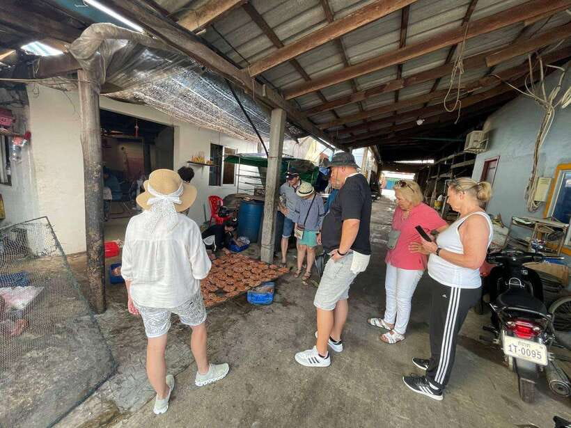 Exploring Sihanoukville: Shore Excursions from Cruise Ports - Phsar Leu Market: food, crafts, and the real spending opportunity