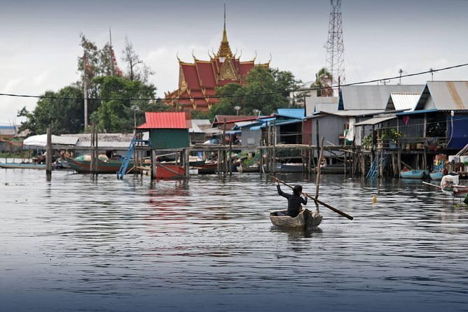Floating Kompong Pluk Car+Tour Guide + Boat ticket ( Shear Tour ) - Who should book this Kompong Phluk tour?