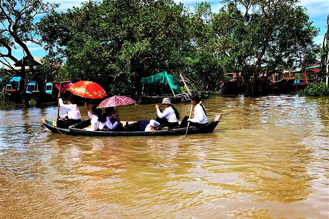 Floating Village-Mangrove Forest Private Tonle Sap Lake Boat Tour - Tonle Sap Lake and the changing water