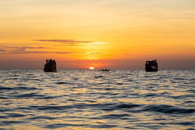 Floating Village Sunset boat Vespa Tour / Tuk Tuk Available - Starting from Siem Reap at 2:45pm