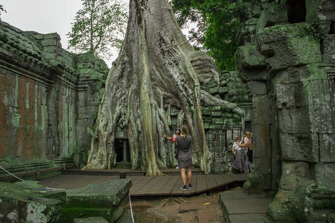 (Free eSim) Classic Angkor Wat Sunrise Full Day Tour - What to wear and what to bring