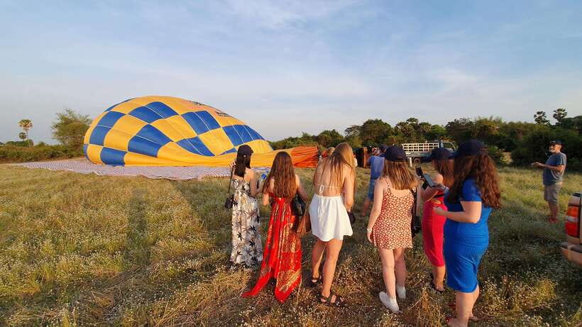 From Krong Siem Reap: Angkor Hot Air Balloon Ride w/ Pickup - What the balloon flight feels like