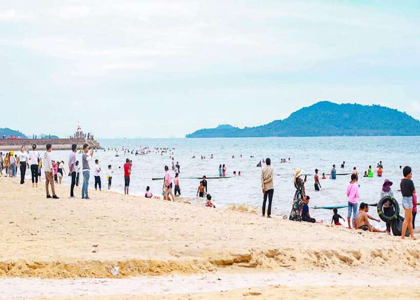 From Phnom Penh: Kampot and Kep Day Trip with English Guide - Brateak Krola and the countryside between stops