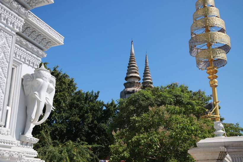 From Phnom Penh: Oudongk Mountain and Koh Chen Island Tour - Why this half-day trip works so well from Phnom Penh