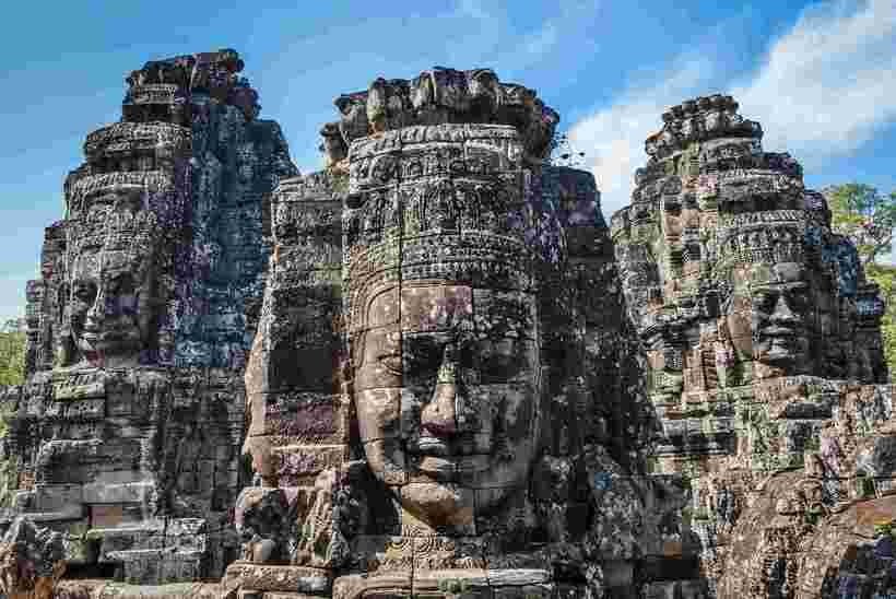 From Siem Reap: Angkor Wat Sunrise Small Group Tour - Transport, water, and the group size