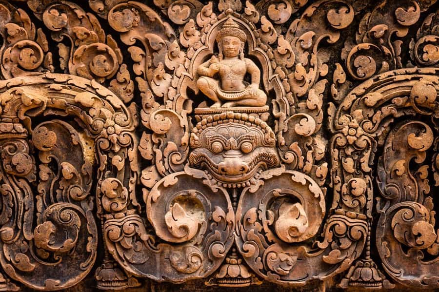 From Siem Reap: Banteay Srei Temple & Grand 5 Temple Tour - East Mebon and the lost reservoir