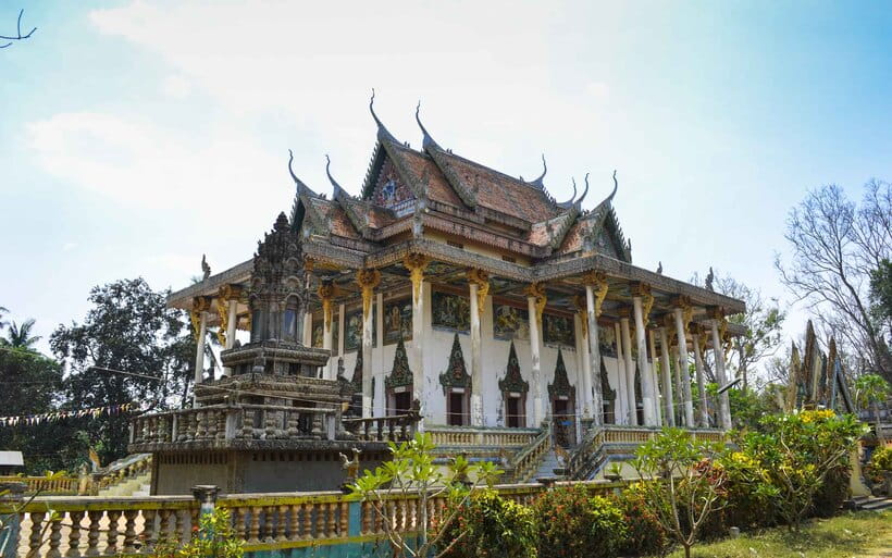 From Siem Reap: Battambang Day Trip Bamboo Train, Bats Cave - Ek Phnom Temple and its large white Buddha