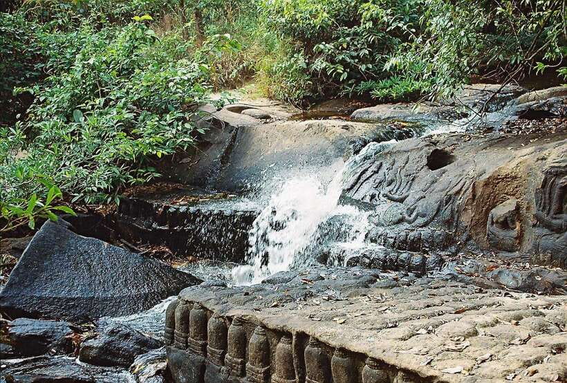 From Siem Reap: Small-Group Phnom Kulen Waterfall Day Tour - Who will enjoy this six-hour outing