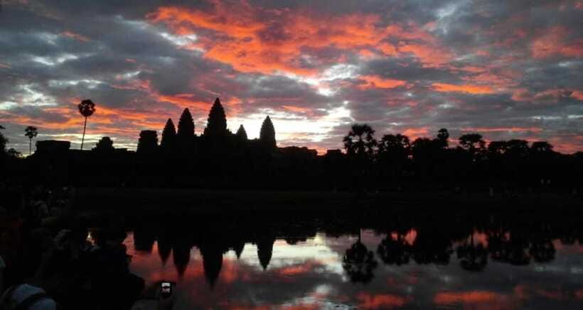 Full Day Angkor & Tonle Sap Lake Tour - Lunch Break and the Midday Pace