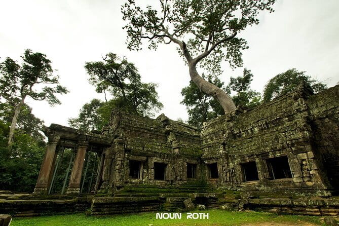 Full-Day Angkor Wat & All Must-See with Banteay Srei Private Tour - Pre Rup: a compact stop with a darker purpose