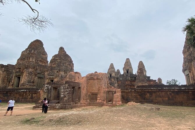 Full Day Angkor Wat Sunrise and Banteay Srei Tour - What the $24.99 price really covers