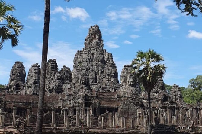 Full Day Angkor Wat Temples Tour with Pickup - What the private service adds