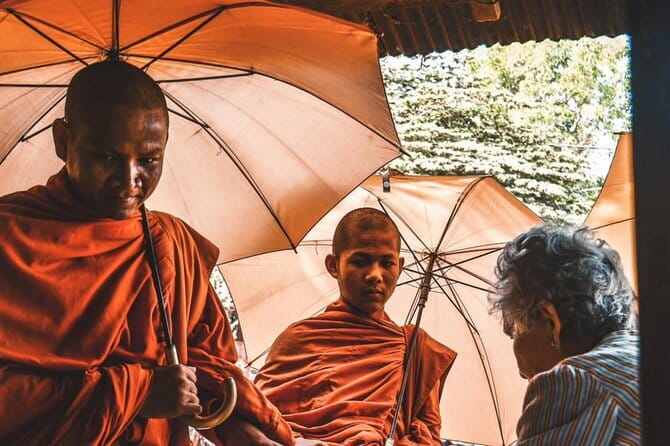Full-Day Battambang with a local Tuk Tuk Tours - Seeing Wat Ek Phnom’s weathered ruins