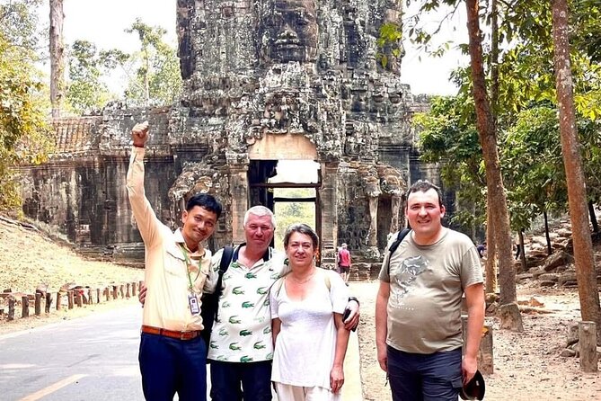 Full day by TUK TUK - Passing through Angkor Thom’s ancient gates