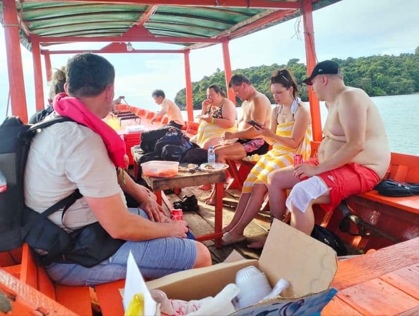Full Day City Tour with A Boat Trip to 2 Islands - From the fishing village to Otres Pier