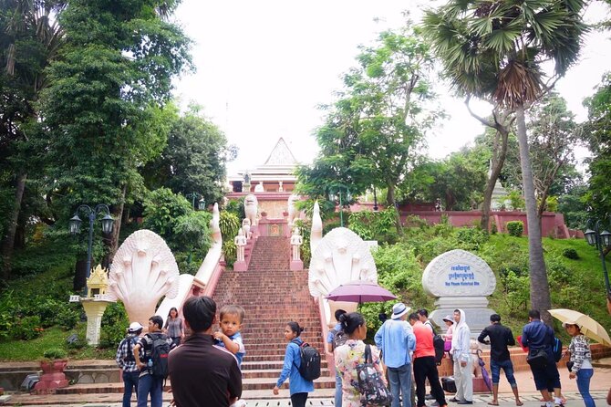 Full-Day Discover Oudong Mountain-Former Capital City & Phnom Penh City Tours - Why Oudong makes this more than a city tour