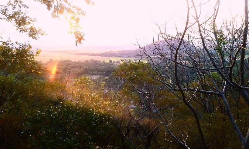 Full-day: Handicraft, Bamboo train, Killing cave, Bat Cave - The Killing Cave and Cambodia’s difficult memory
