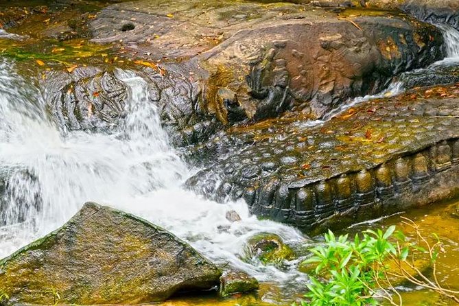 Full-Day Kulen Waterfall & 1000 Lingas Join-in Tour - The giant Reclining Buddha and mountain pagoda
