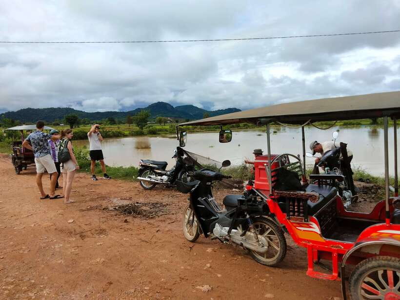 Full-day: Original bamboo train, Wat Banan, Phnom Sampov - Phnom Sampov: Rice Fields, Memory, and the Killing Cave