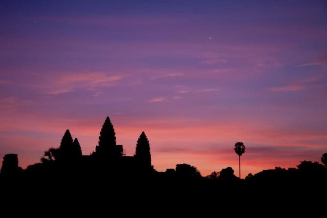 Full-Day Phnom Kulen Waterfall Tours - Is $92.31 per person a fair price?