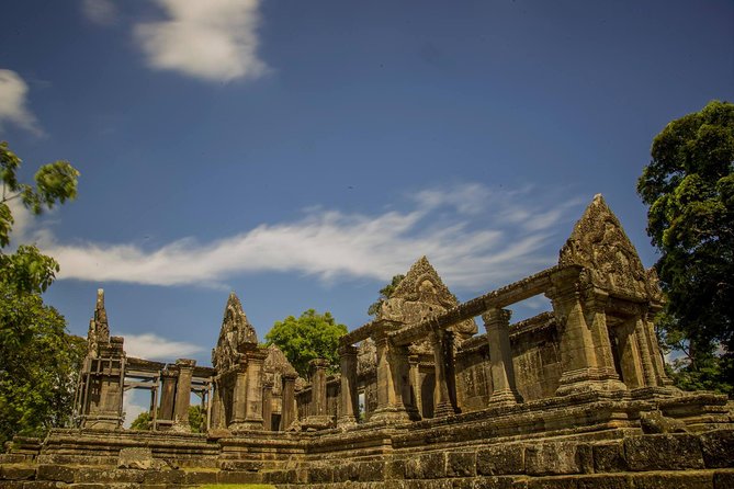 Full-Day Preah Vihear, Koh Ker and Beng Mealea Private Tour - Preah Vihear and the mountain road