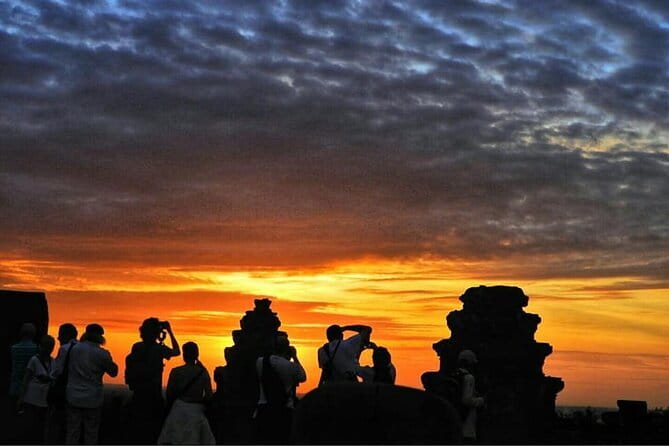 Full-Day Private Tour from Siem Reap to Battambang - How the private format changes the day