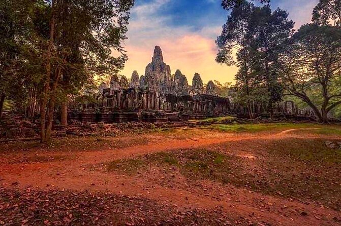 Full-day Private VIP Tour to Angkor Complex - Terrace of the Elephants and the royal audience