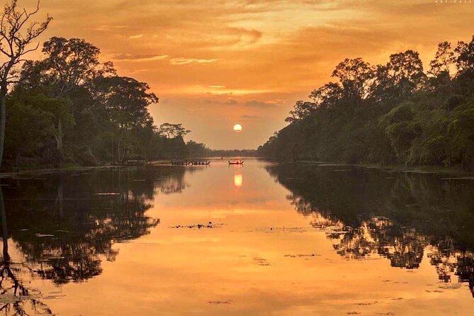 Full-day Private VIP Tour to Angkor Complex - Takeo’s five-level pyramid