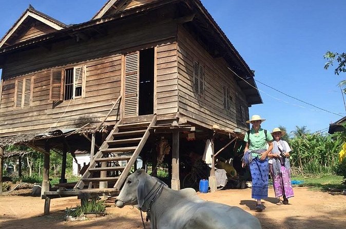 Full Day Siem Reap Farm Tour with Cooking Class and Monk Blessing - Timing, Group Size, and Physical Comfort