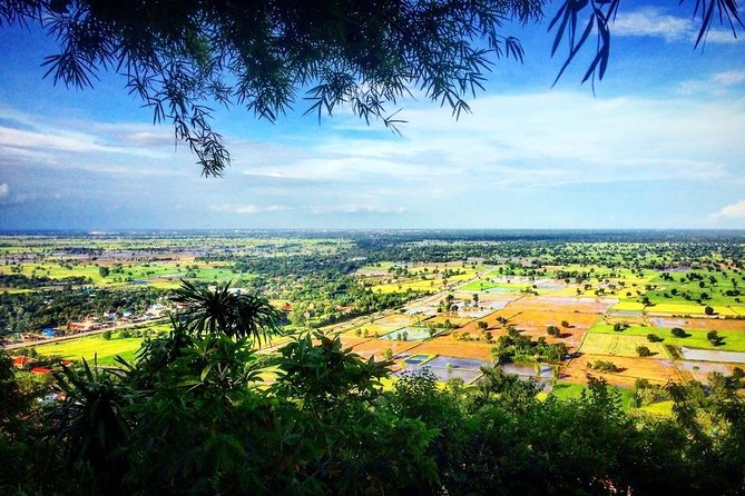 Full Day-Tour: Handicraft, Bamboo train, Killing cave. Bat cave - Battambang’s colonial center and Ta Dambong Kro Aung