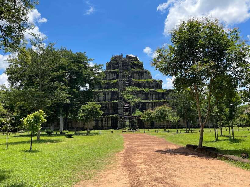 Full-Day Tour: Phnom Kulen Waterfall, Koh Ker & Beng Mealea - Why this route works beyond Angkor Wat