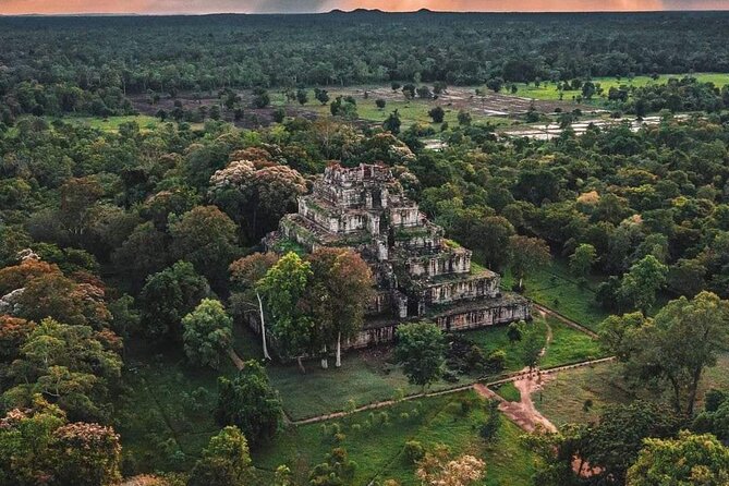 Full-Day Tour to Beng Mealea and Koh Ker Temple - Beng Mealea, two hours among unrestored ruins