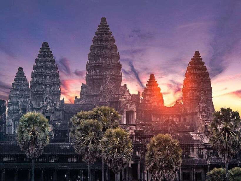 Grand Circle With Sunrise Private Tuk-Tuk - Preah Khan brings the first major temple stop
