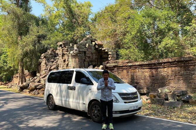 Ground Transfer/ Minivan/ Phnom Penh to Siem Reap - What pickup is like at your hotel or chosen address