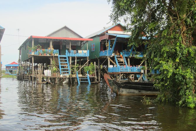 Half Day Floating Village (Kampong Phluk) & Tole Sap Lake Tour - Why Kampong Phluk is different from a typical lake trip