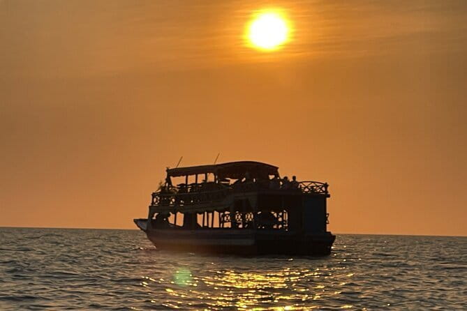 Half Day Kampong Pluk Fishing Village with Sunset Private Tour - A private boat through village life
