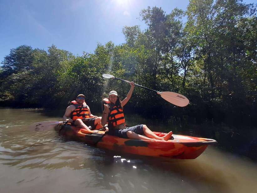 Half Day Kayak Guided Tour to the Green Mangroves Forest - Getting ready with Feel Free Gemini kayaks