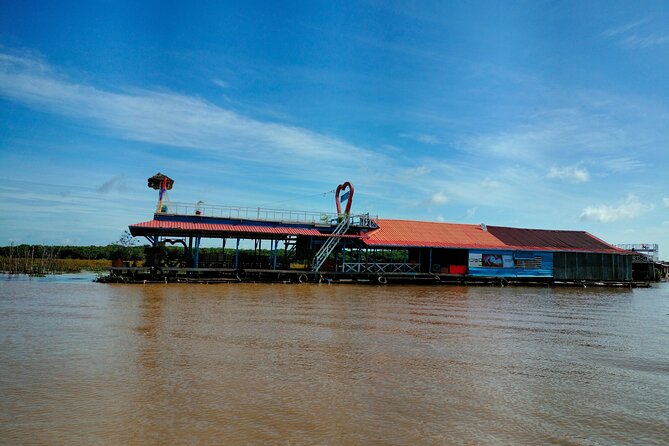 Half-Day Private Sunset Tour In Kampong Phluk From Siem Reap - Private transport and the guide experience