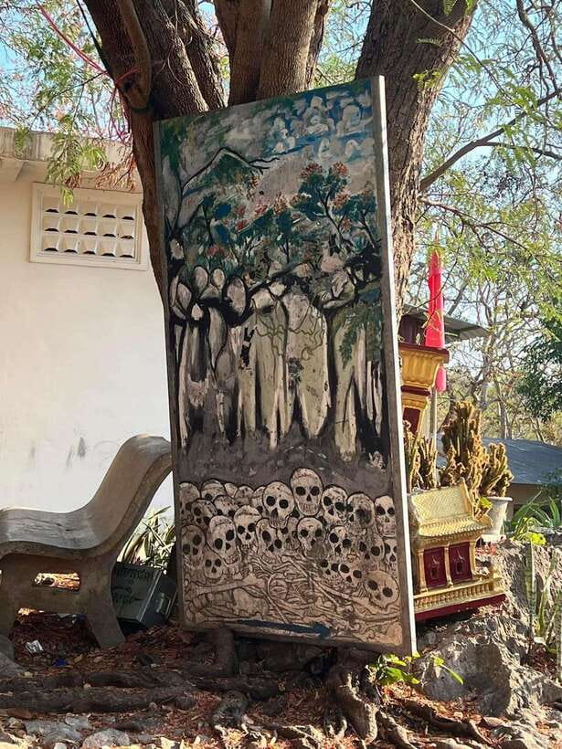 Half-day swing bridge, bamboo train, batcave & Killing cave - Monkeys, views, and the summit of Phnom Sampov