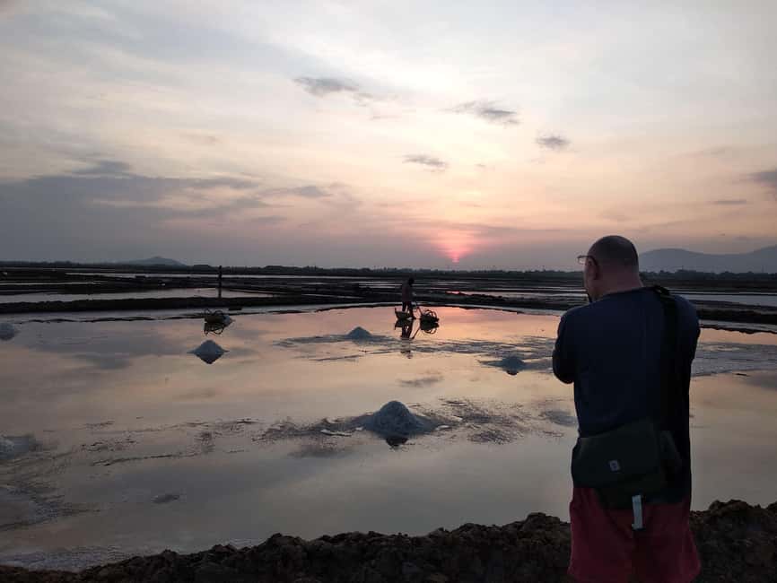 Kampot Pepper & Kep/Crab Market Tours: Salt, Secret lake - La Plantation and the pepper lesson