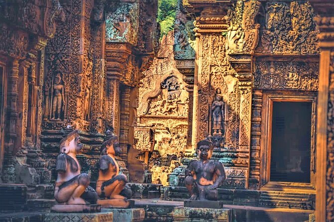Kbal Spean Trekking Tour with Banteay Srei and Landmine Museum - Private transport, guides, and the long-day reality