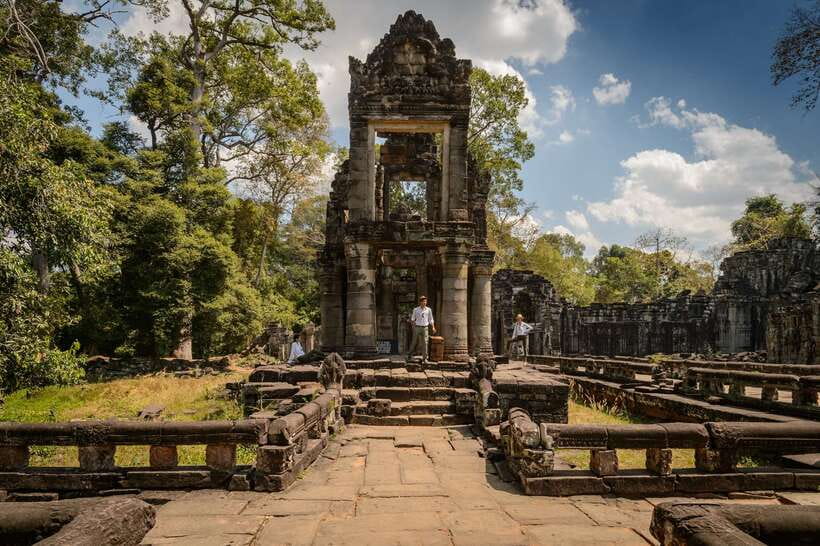 Kbal Spean Trekking Tour with Banteay Srei & Landmine Museum - Key points to know before booking