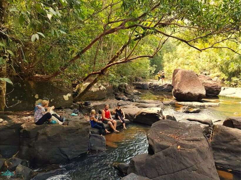 Kbal Spean Trekking Tour with Banteay Srei & Landmine Museum - Morning pickup and the ride north